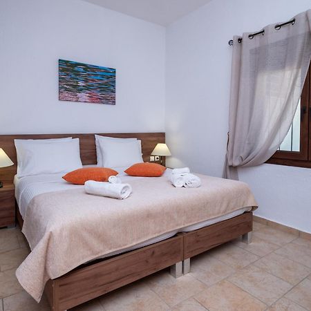Atalanti Seaside Junior Suites Keratokambos Bagian luar foto