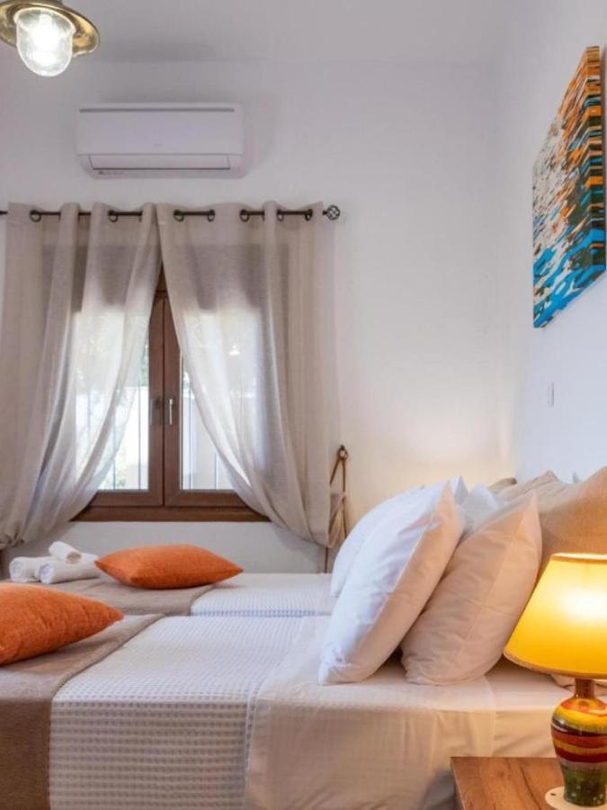 Atalanti Seaside Junior Suites Keratokambos Bagian luar foto