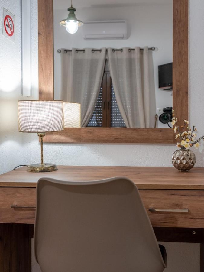 Atalanti Seaside Junior Suites Keratokambos Bagian luar foto