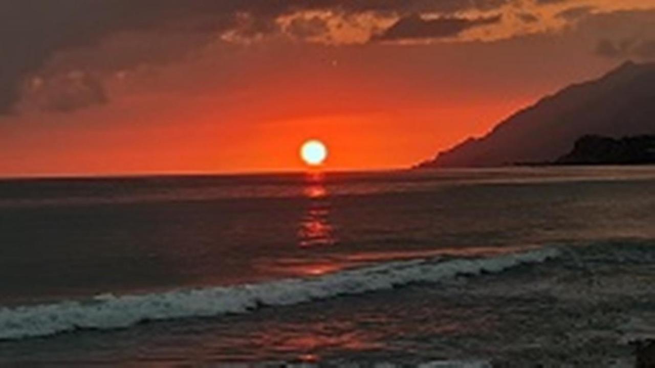 Atalanti Seaside Junior Suites Keratokambos Bagian luar foto