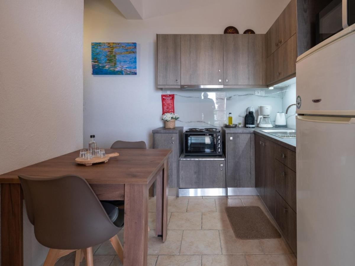 Atalanti Seaside Junior Suites Keratokambos Bagian luar foto