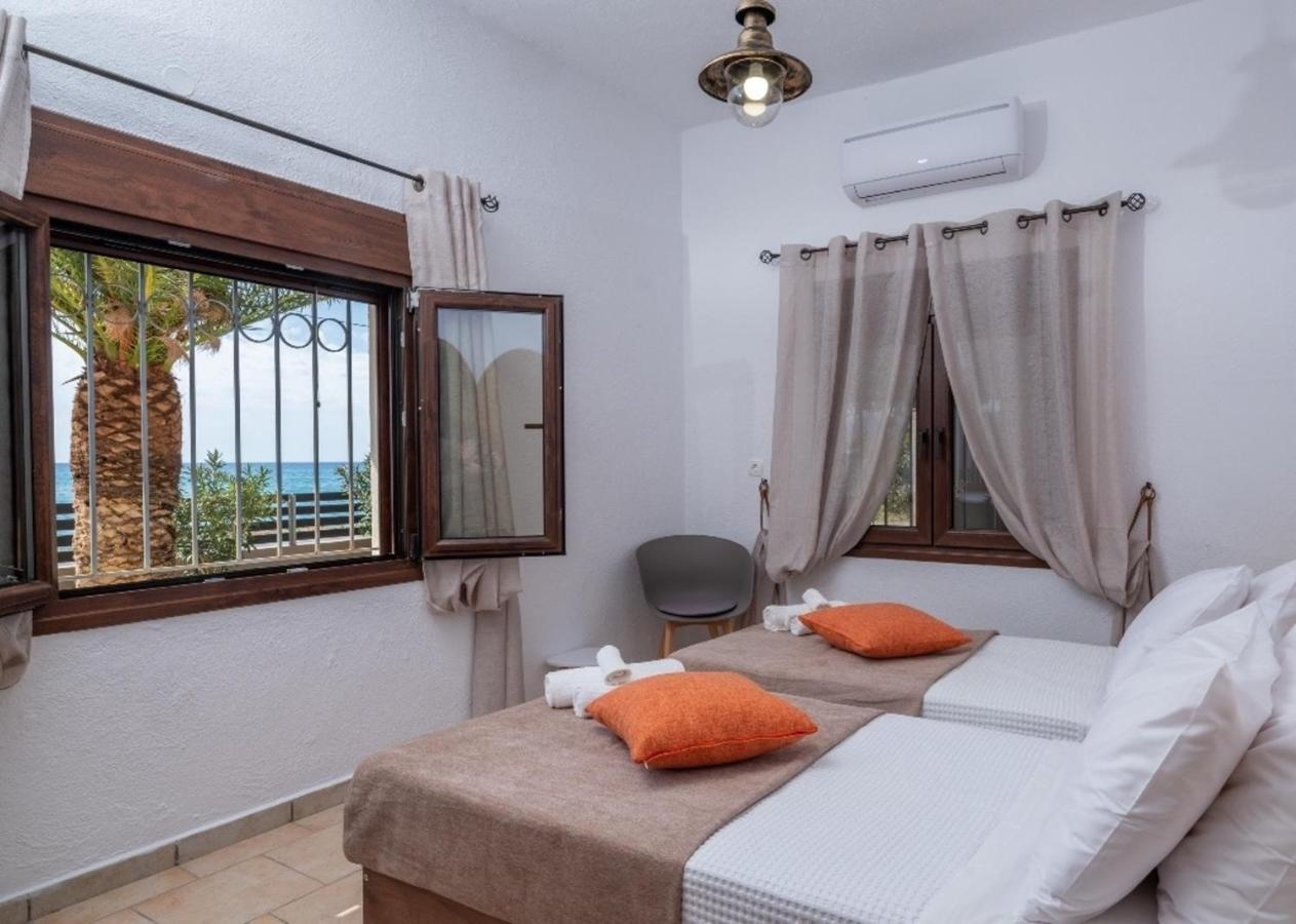 Atalanti Seaside Junior Suites Keratokambos Bagian luar foto