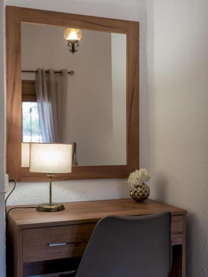 Atalanti Seaside Junior Suites Keratokambos Bagian luar foto