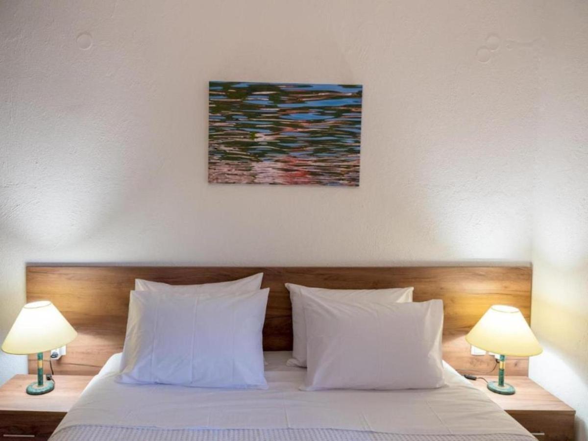 Atalanti Seaside Junior Suites Keratokambos Bagian luar foto