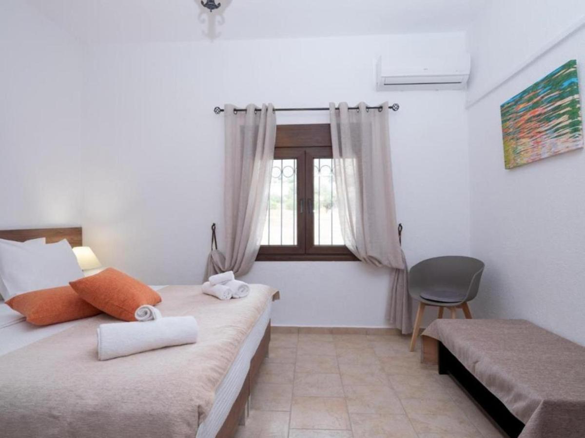 Atalanti Seaside Junior Suites Keratokambos Bagian luar foto