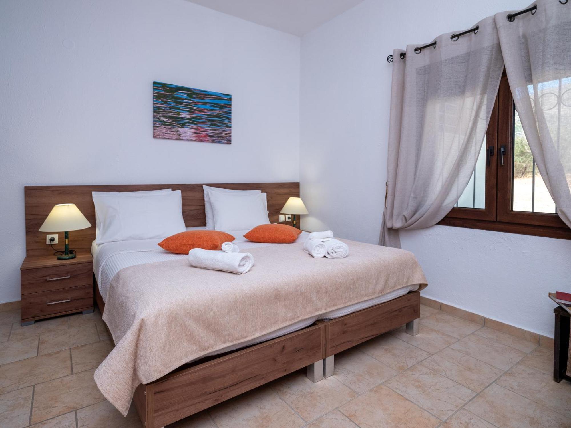 Atalanti Seaside Junior Suites Keratokambos Bagian luar foto