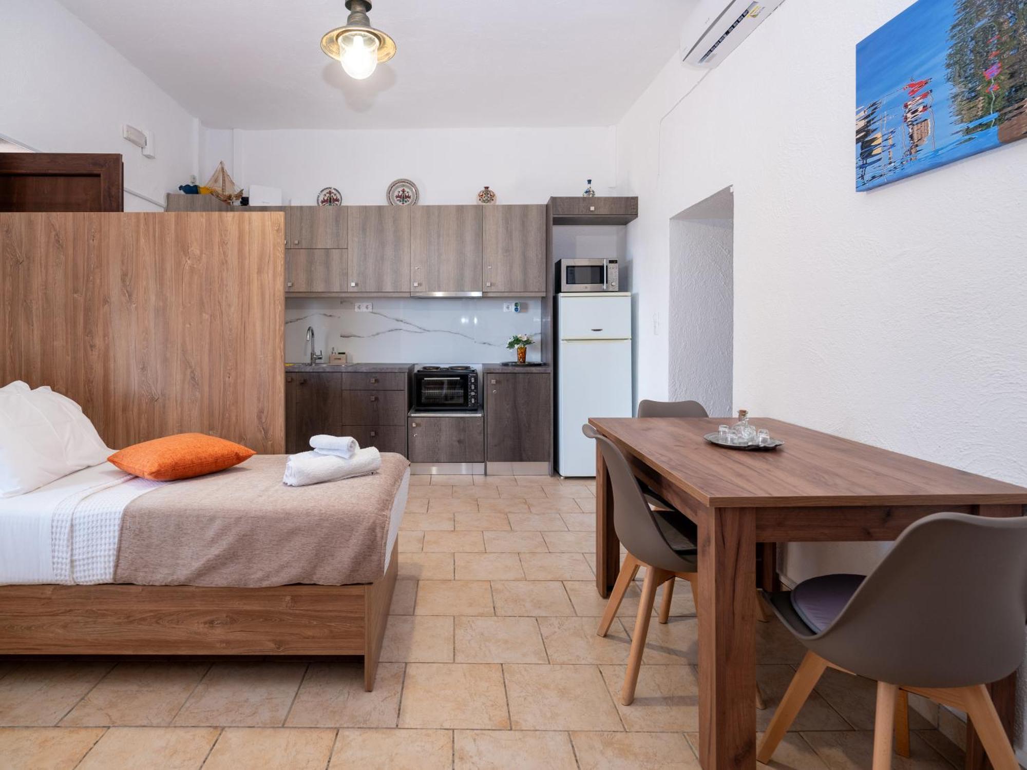 Atalanti Seaside Junior Suites Keratokambos Bagian luar foto